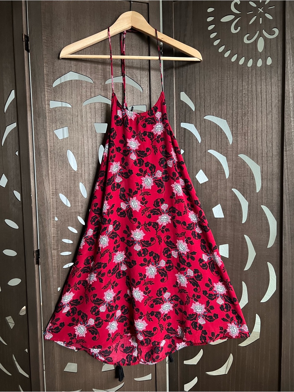 Express Pink-Red Floral Spaghetti Strap Dress